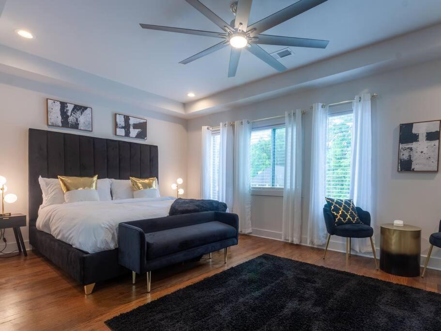 Five75lux Atl King Bed & Game Downtown Сasa de vacaciones