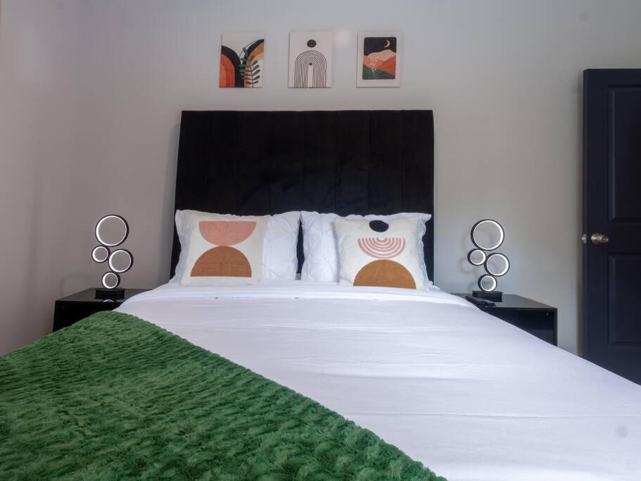 Five75lux Atl King Bed & Game Downtown * Atlanta
