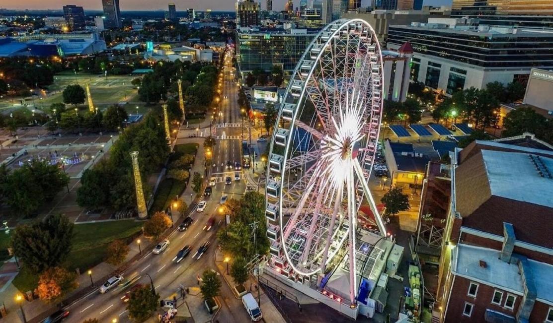 Five75lux Atl King Bed & Game Downtown Holiday home Atlanta